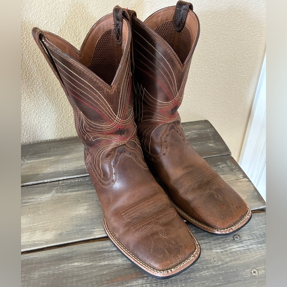 Men’s Ariat Sport Western Performance Wide Square Toe Cowboy Boot Sz 7.5D - Picture 2 of 13